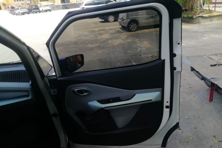 Used Wuling NAMMIEV 2021 Passion Edition Right Rear Door Interior