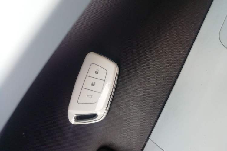 Used Wuling NAMMIEV 2021 Passion Edition Vehicle Key