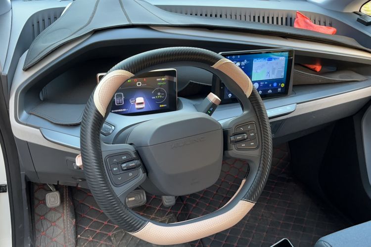 Used Wuling NAMMIEV 2021 Playful Model – High-Power Version Audio And AC Panel