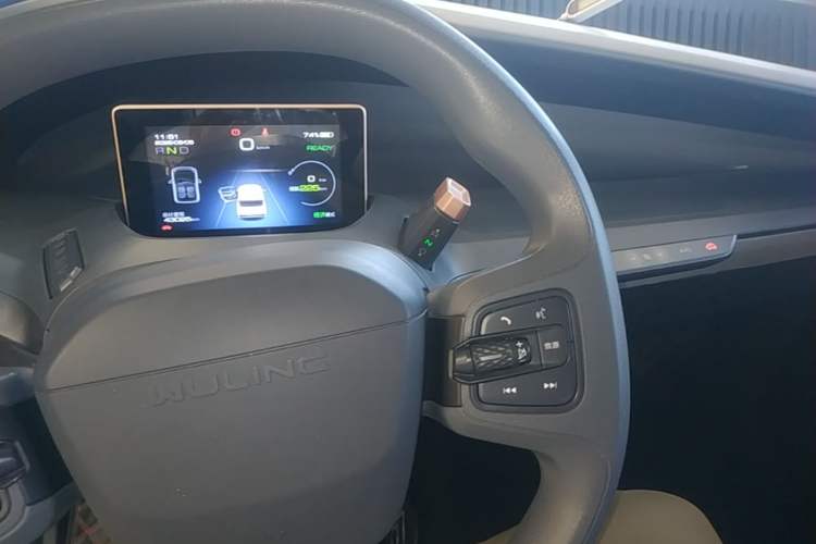 Used Wuling NAMMIEV 2021 - Play Edition Audio And AC Panel