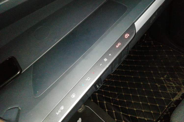 Used Wuling NAMMIEV 2021 - Play Edition Audio And AC Panel