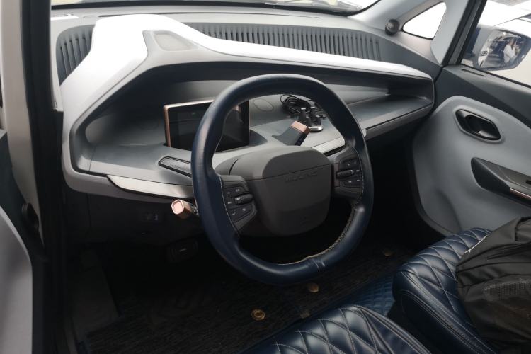 Used Wuling NAMMIEV 2021 Playful Model – High-Power Version Center Console