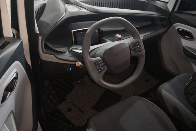 Used Wuling NAMMIEV 2021 - Play Edition Center Console