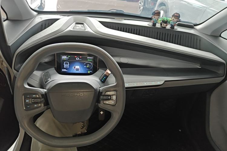 Used Wuling NAMMIEV 2021 - Play Edition Center Console