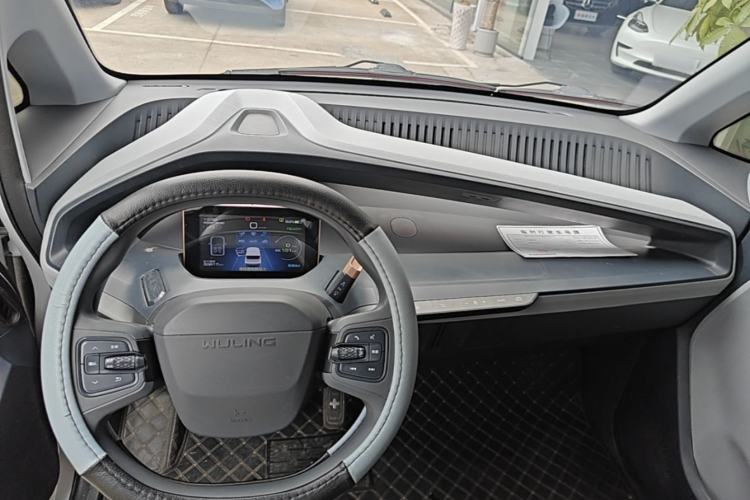Used Wuling NAMMIEV 2021 - Play Edition Center Console