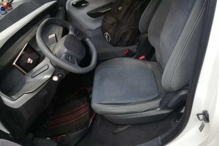Used Wuling NAMMIEV 2021 - Play Edition Driver Seat