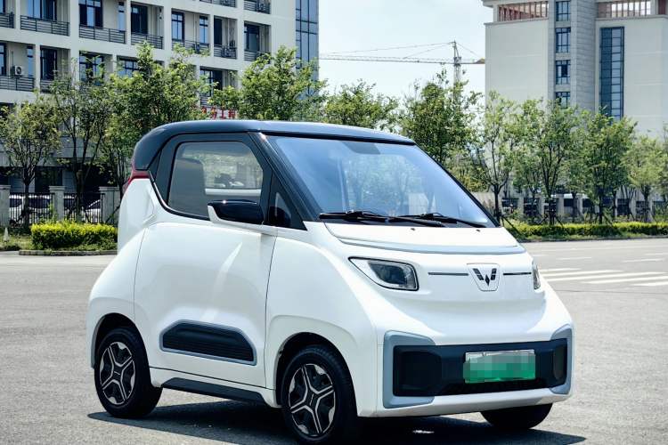 Used Wuling NAMMIEV 2021 Playful Model – High-Power Version Engine Bay