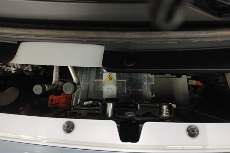 Used Wuling NAMMIEV 2021 Playful Model – High-Power Version Engine Bay