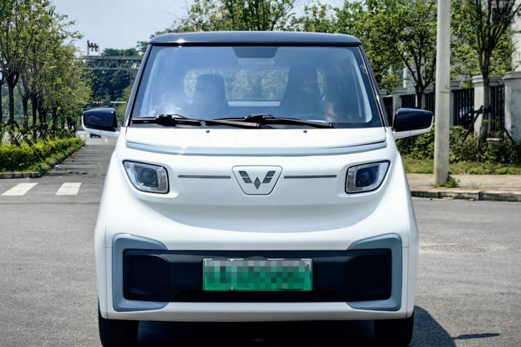Used Wuling NAMMIEV 2021 Playful Model – High-Power Version Engine Bay