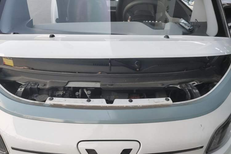 Used Wuling NAMMIEV 2021 - Play Edition Engine Bay