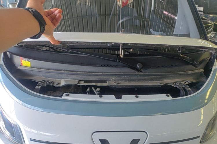 Used Wuling NAMMIEV 2021 - Play Edition Engine Bay