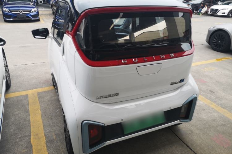 Used Wuling NAMMIEV 2021 Playful Model – High-Power Version Exterior 2