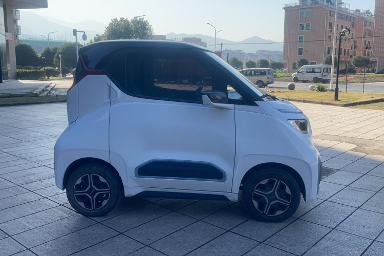 Used Wuling NAMMIEV 2021 Playful Model – High-Power Version Exterior 2