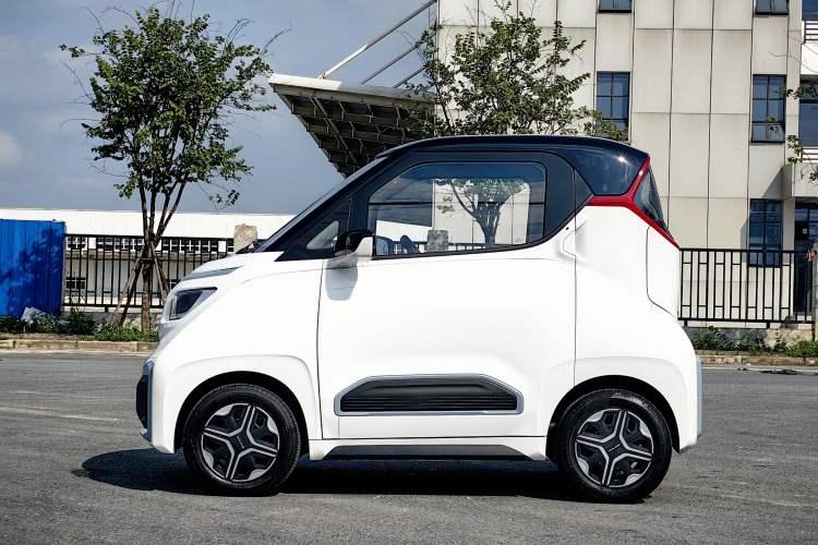 Used Wuling NAMMIEV 2021 Passion Edition Exterior 3