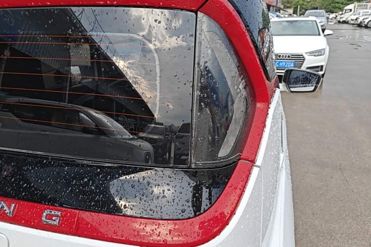 Used Wuling NAMMIEV 2021 Playful Model – High-Power Version Exterior 3