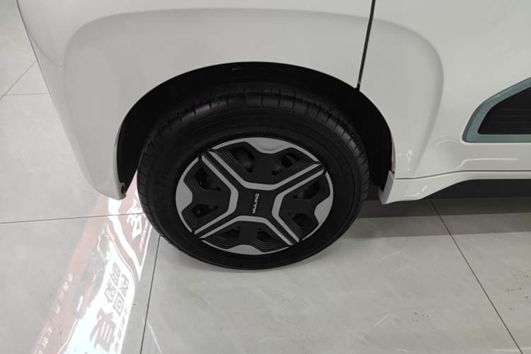 Used Wuling NAMMIEV 2021 Playful Model – High-Power Version Exterior 5