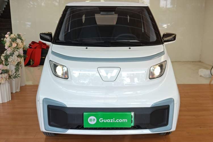 Used Wuling NAMMIEV 2021 Playful Model – High-Power Version Front