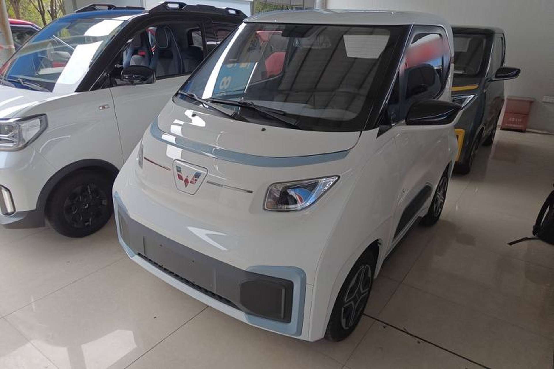 Used Wuling NAMMIEV 2021 - Play Edition Front Left 45 Deg