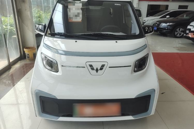 Used Wuling NAMMIEV 2021 Playful Model – High-Power Version Front