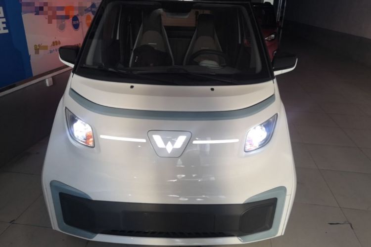Used Wuling NAMMIEV 2021 Passion Edition Front