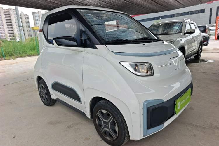 Used Wuling NAMMIEV 2021 - Play Edition Front Right 45 Deg