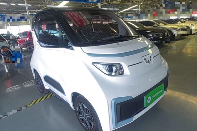 Used Wuling NAMMIEV 2021 - Play Edition Front Right 45 Deg