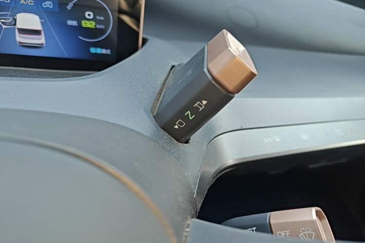 Used Wuling NAMMIEV 2021 Playful Model – High-Power Version Gear Lever