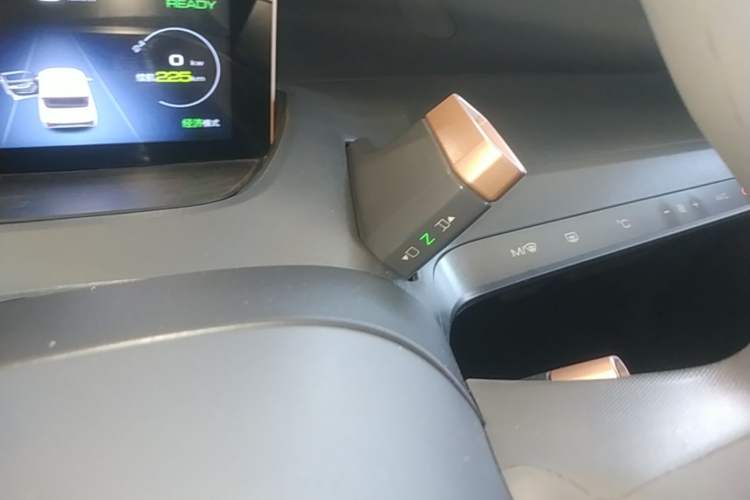 Used Wuling NAMMIEV 2021 - Play Edition Gear Lever