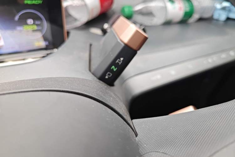 Used Wuling NAMMIEV 2021 Playful Model – High-Power Version Gear Lever