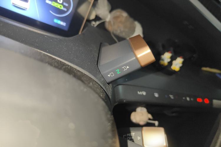 Used Wuling NAMMIEV 2021 Playful Model – High-Power Version Gear Lever