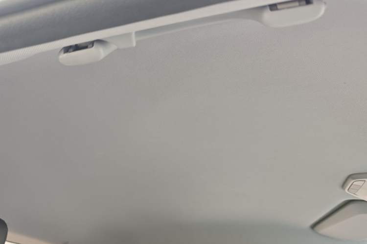 Used Wuling NAMMIEV 2021 Playful Model – High-Power Version Headliner