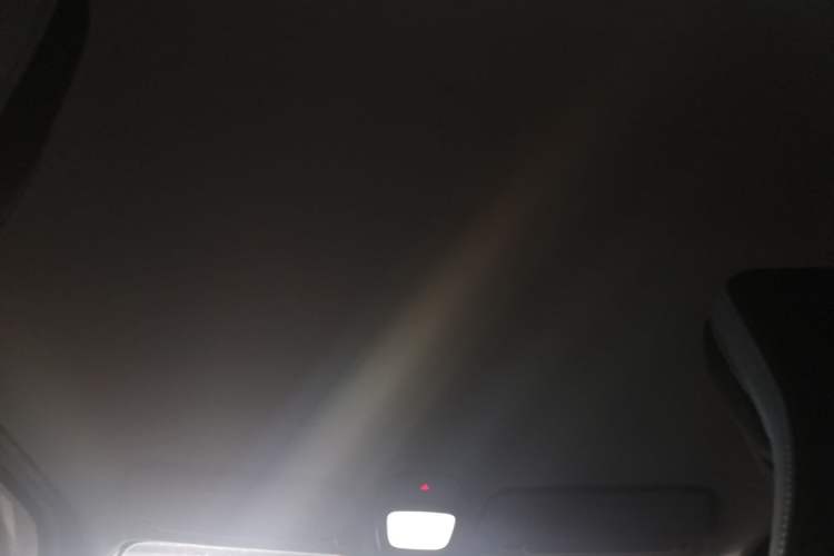 Used Wuling NAMMIEV 2021 Passion Edition Headliner