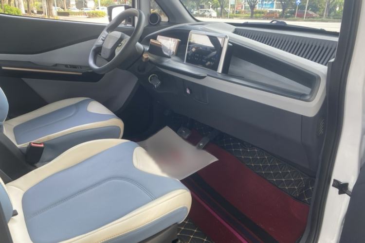 Used Wuling NAMMIEV 2021 Playful Model – High-Power Version Interior 4