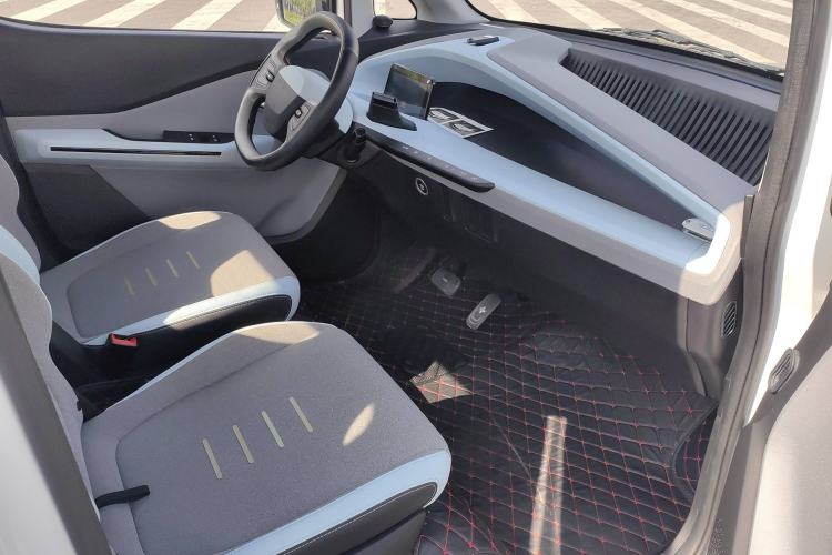 Used Wuling NAMMIEV 2021 Passion Edition Interior 6