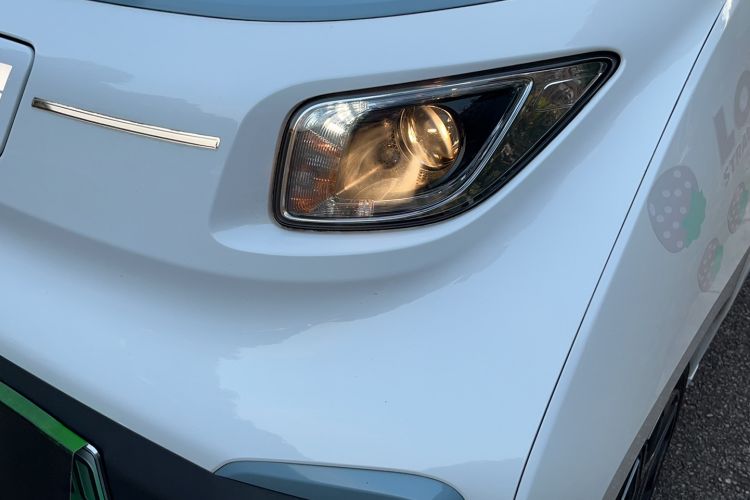 Used Wuling NAMMIEV 2021 Playful Model – High-Power Version Left Front Headlight
