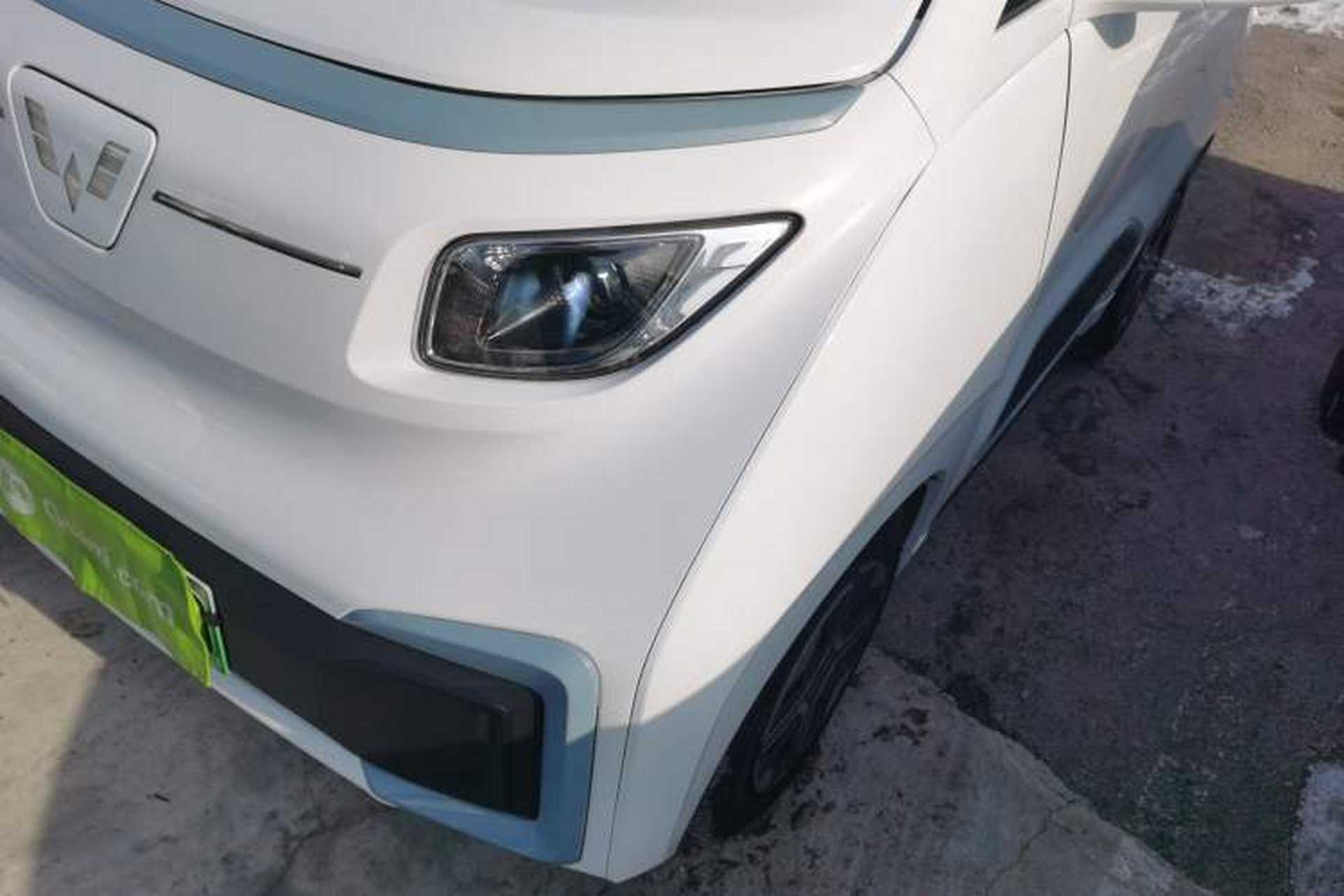 Used Wuling NAMMIEV 2021 Playful Model – High-Power Version Left Front Headlight