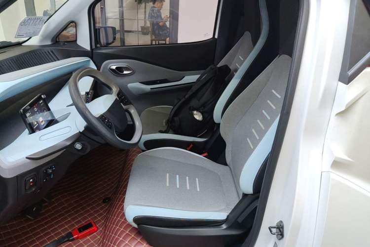 Used Wuling NAMMIEV 2021 Passion Edition Left Front Seat