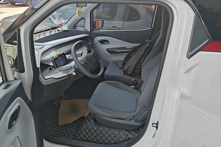 Used Wuling NAMMIEV 2021 - Play Edition Left Front Seat