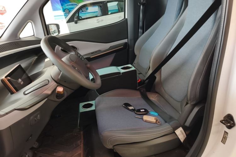 Used Wuling NAMMIEV 2021 Playful Model – High-Power Version Left Front Seat