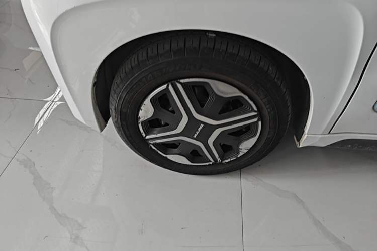 Used Wuling NAMMIEV 2021 - Play Edition Left Front Wheel Hub