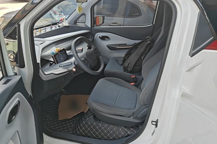 Used Wuling NAMMIEV 2021 - Play Edition Left Rear Seat