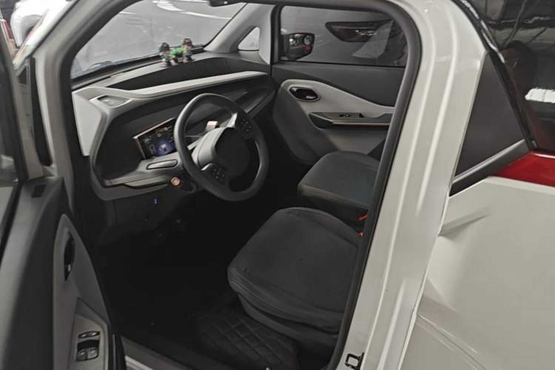 Used Wuling NAMMIEV 2021 - Play Edition Left Rear Seat