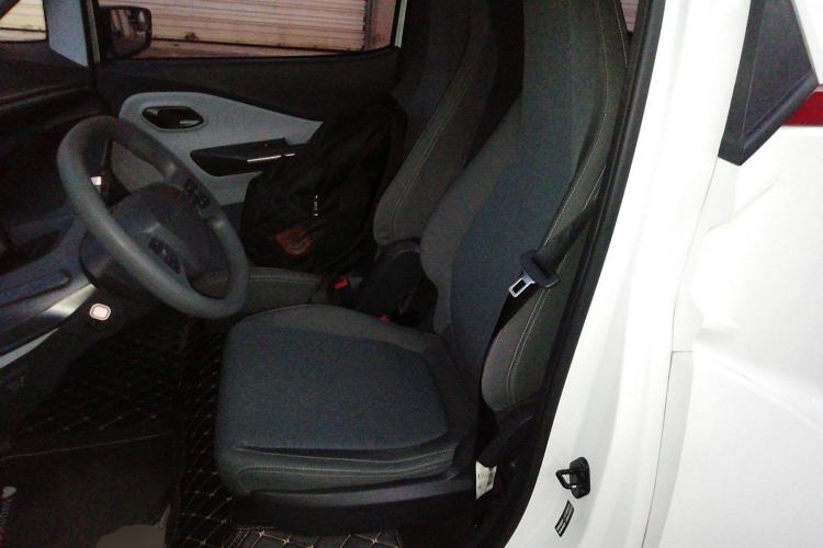 Used Wuling NAMMIEV 2021 - Play Edition Left Rear Seat