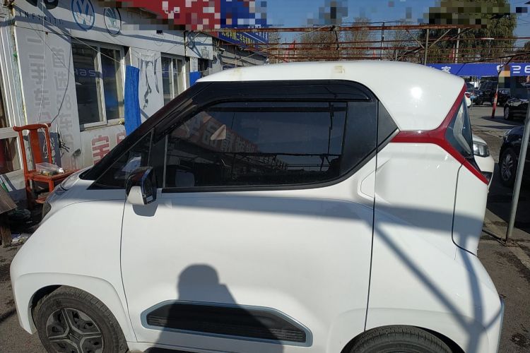 Used Wuling NAMMIEV 2021 Playful Model – High-Power Version Left Side