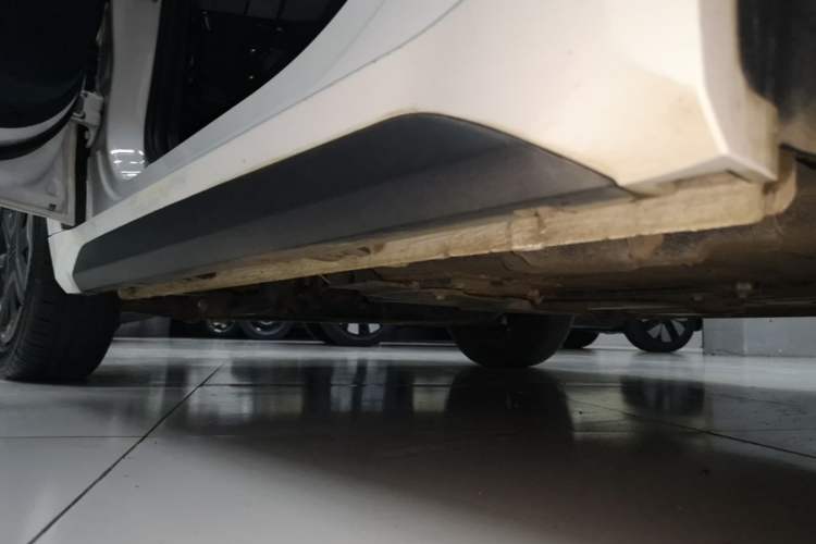 Used Wuling NAMMIEV 2021 - Play Edition Left Side Sill