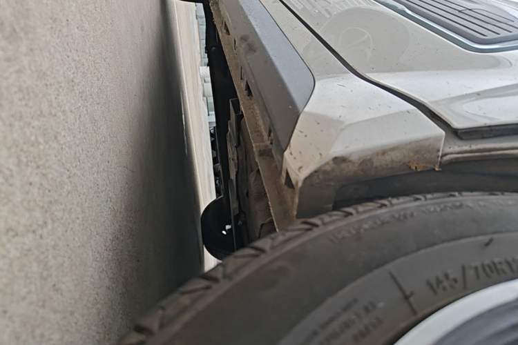Used Wuling NAMMIEV 2021 - Play Edition Left Side Sill