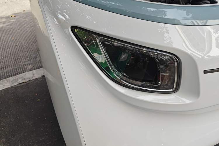 Used Wuling NAMMIEV 2021 Passion Edition Right Front Headlight