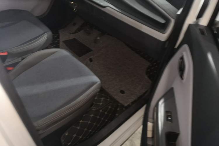 Used Wuling NAMMIEV 2021 - Play Edition Right Front Seat
