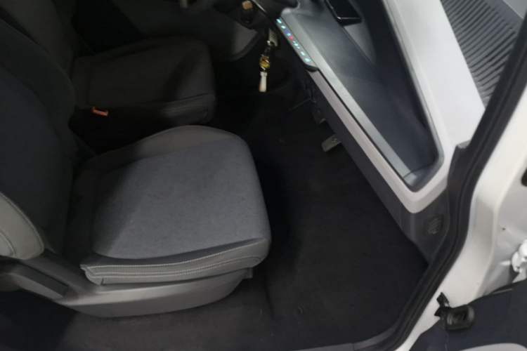 Used Wuling NAMMIEV 2021 - Play Edition Right Front Seat