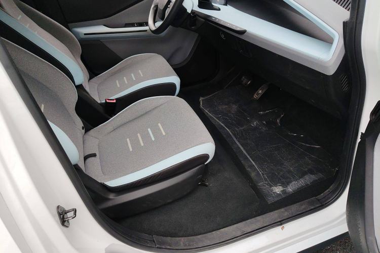 Used Wuling NAMMIEV 2021 Passion Edition Right Front Seat